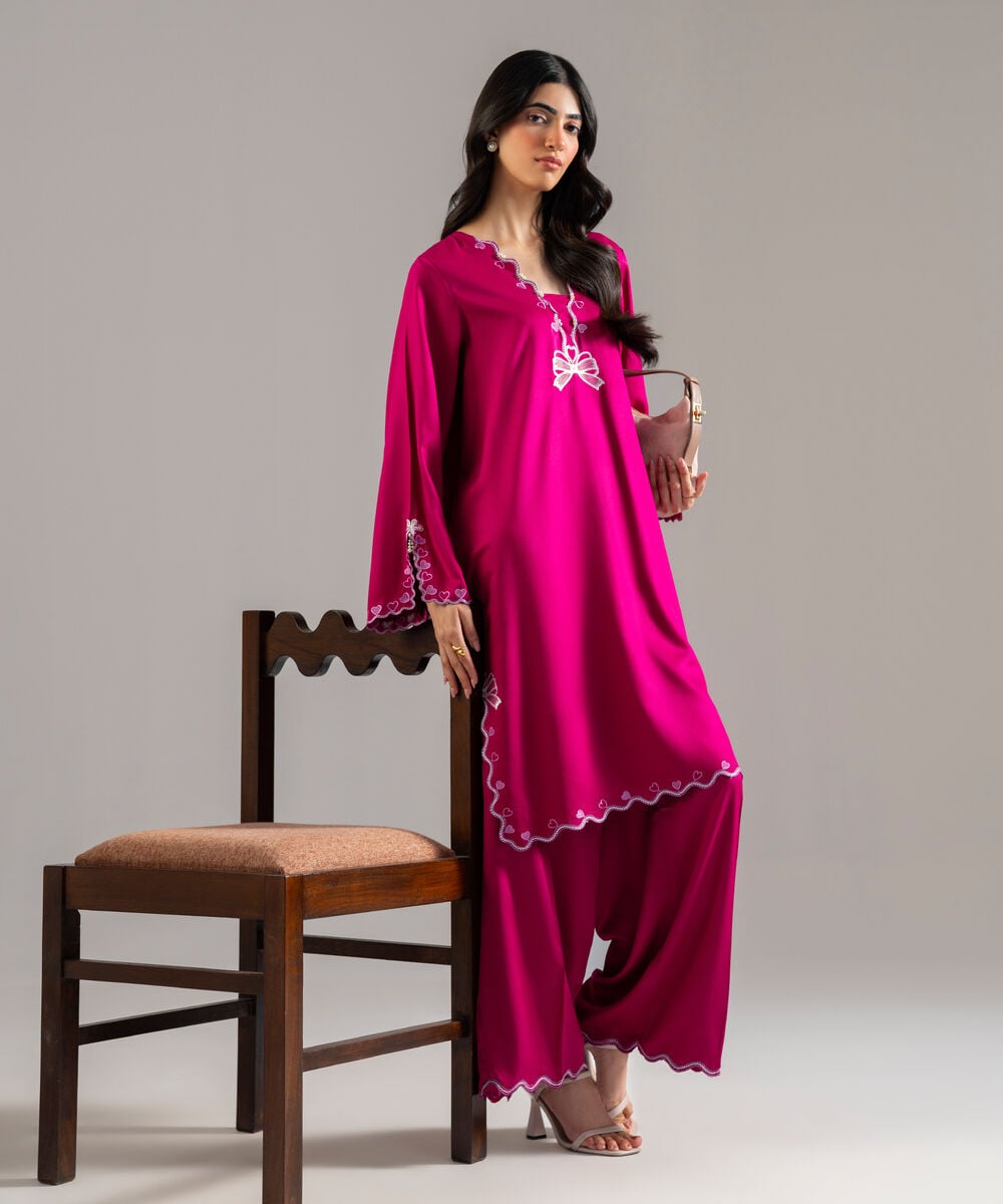Women's RTW Bedford Solid Embroidered Pink Straight Shirt