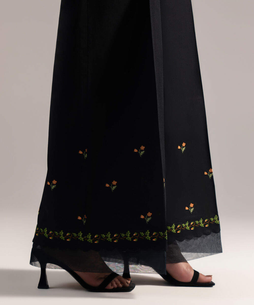 Women's RTW Cambric Printed Black Flared Pants