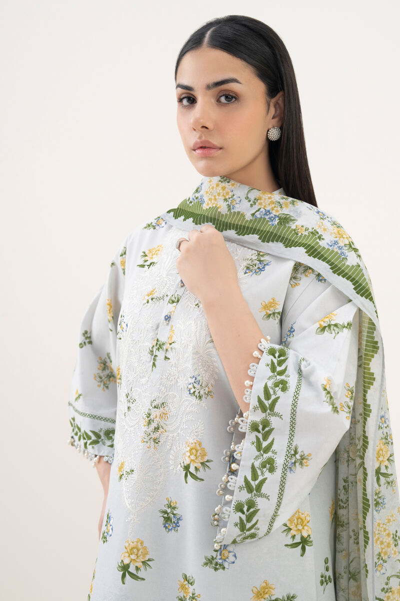 3 Piece - Embroidered Lawn Suit