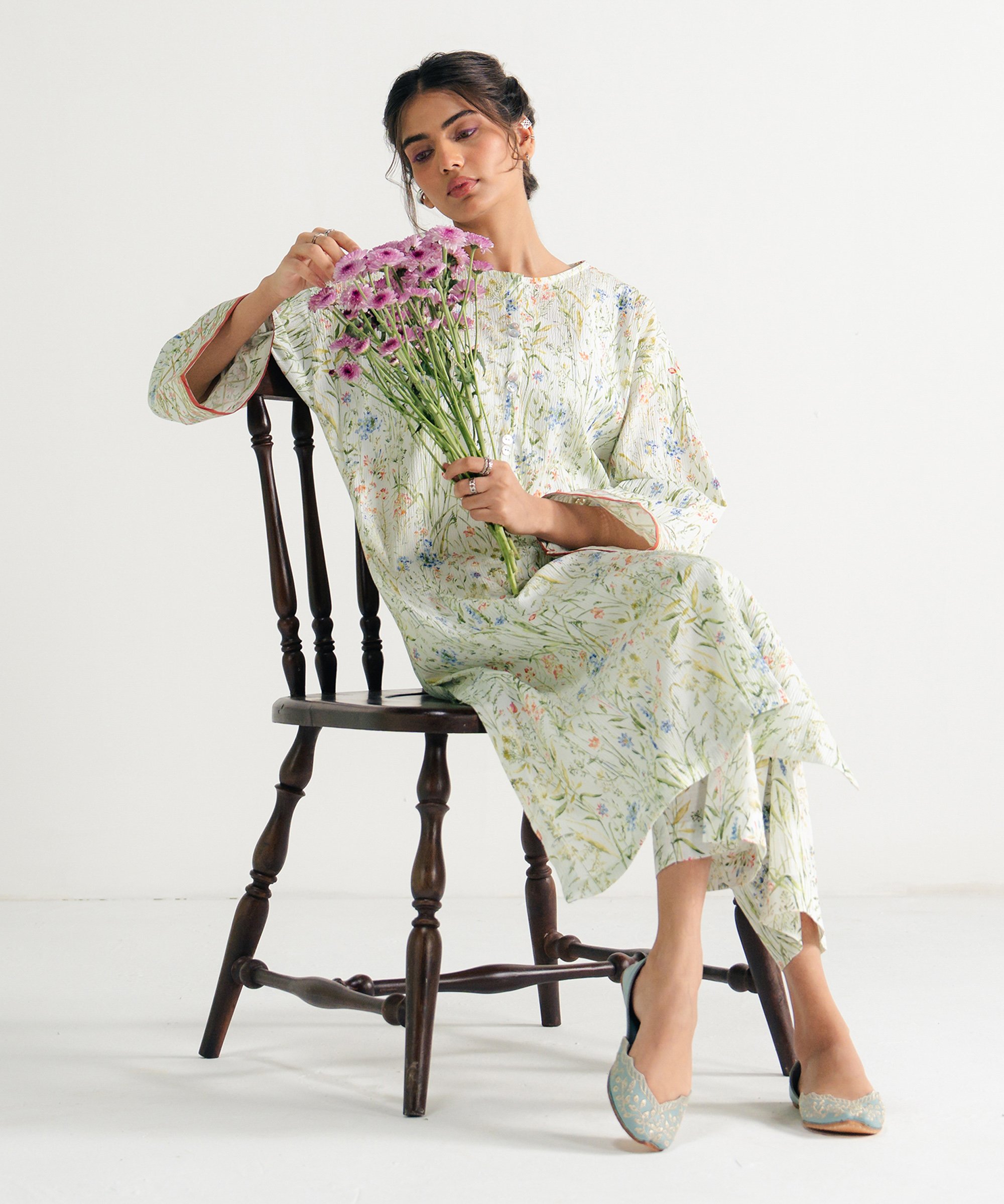 Woman’s Printed White Seersucker Shirt